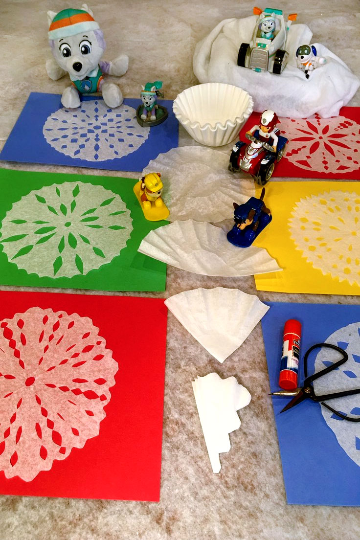PAW Patrol Winter Rescue Coffee-Filter Snowflakes